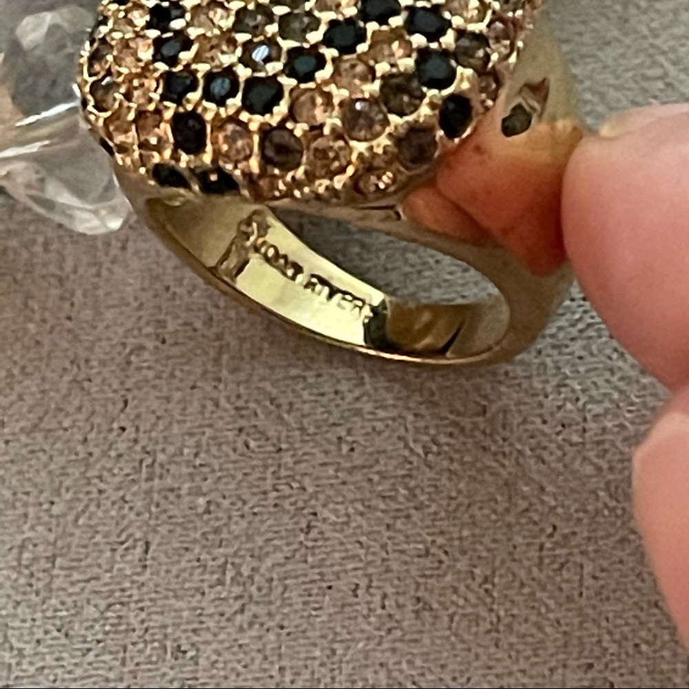 Joan Rivers Vintage
 Crystal Ring sale - Picture 4 of 6